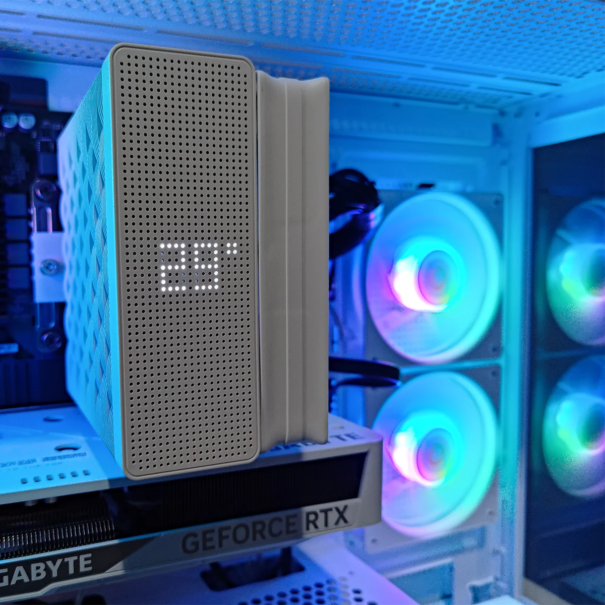 Sigma Gamma C52 White Desktop Gaming PC | Intel i5 14400F | 32GB RAM | 1TB SSD | GeForce RTX 5060 Ti OC | Windows 11 Pro - Image 3