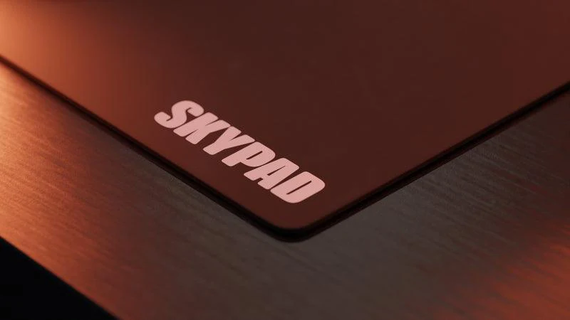 Skypad Glass Mousepad 3.0 XL - Black Text - Image 3
