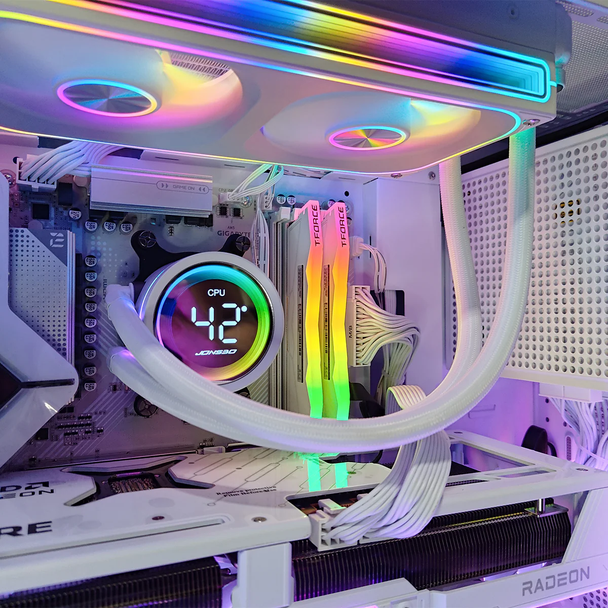 Sophos D41 White Desktop Gaming PC | AMD Ryzen 7 7700X | 32GB RAM | 1TB SSD with WiFi + Bluetooth| RX 9070 OC| Windows 11 Pro - Image 3