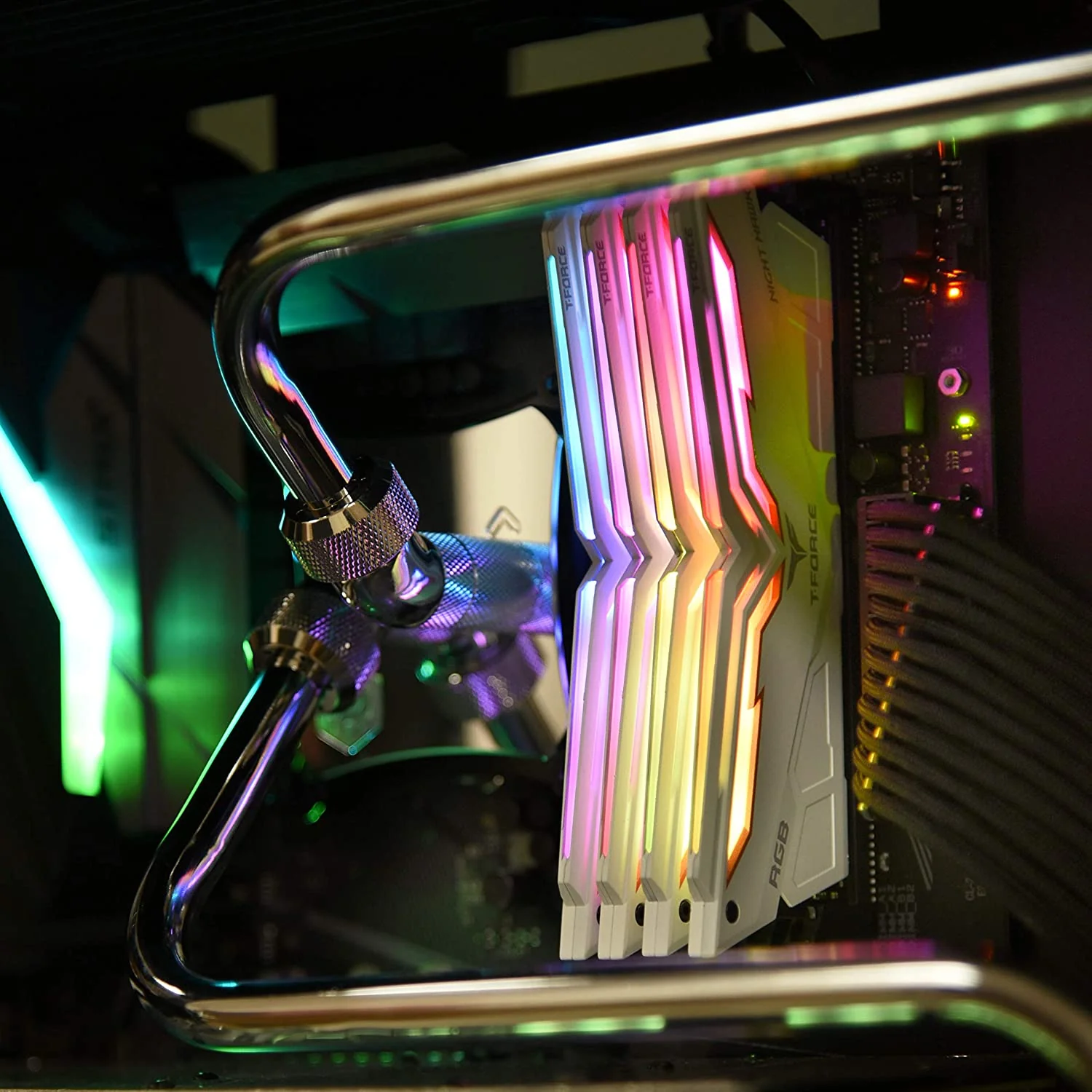 Teamgroup T-Force Night Hawk RGB 16GB (2X8GB) DDR4 3600Mhz CL18-22-22-42 1.35V Desktop Memory (White) (TF15D416G3600HC18JDC01) - Image 7