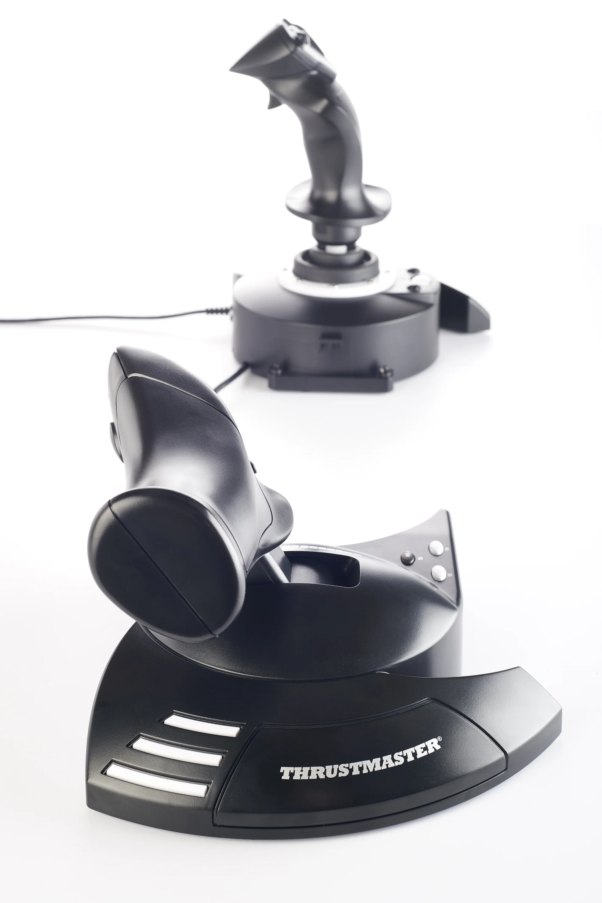 Thrustmaster T-Flight Hotas One Joystick For XBOX Series X/S / XBOXONE/PC - Image 4