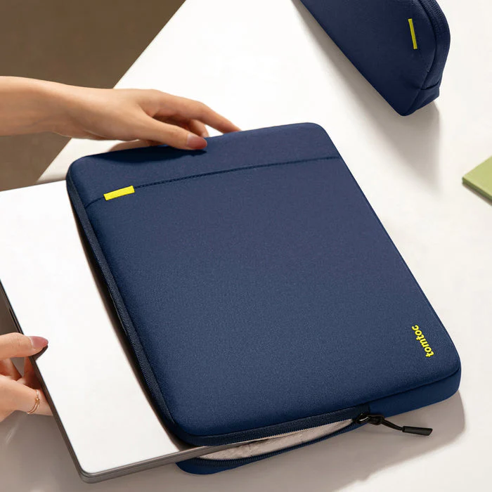 Tomtoc Defender-A13 Laptop Sleeve Kit For 13-Inch New Macbook (Navy Blue) (A13C2BV) - Image 8