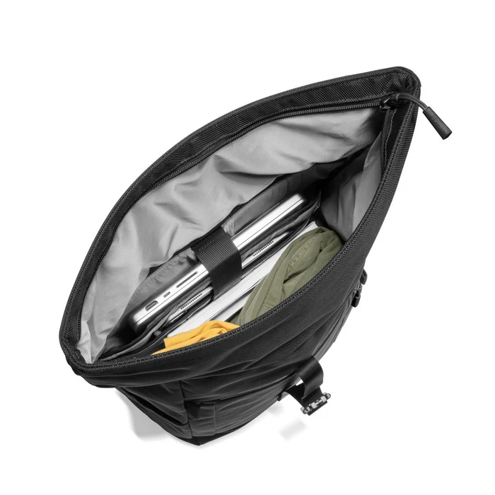 Tomtoc Navigator-T61 Rolltop Backpack 23L - Image 9