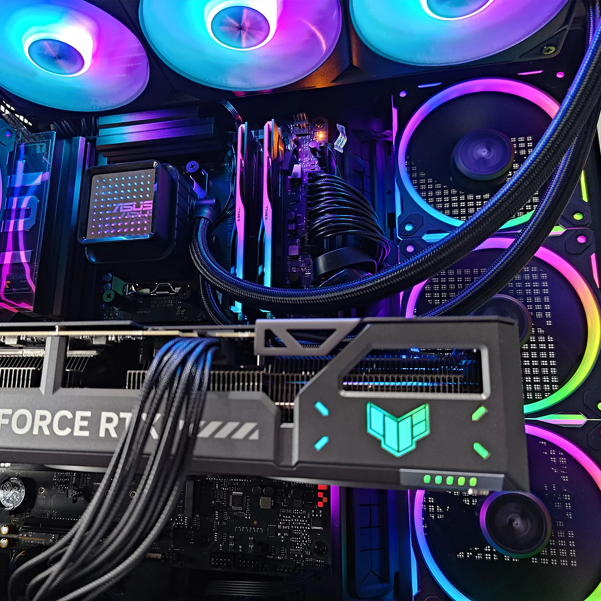 Ultra A32 Plus Black Desktop Gaming PC | AMD Ryzen7 9800X3D | 64 GB RAM | 1TB SSD | RTX 5070 TI | Windows 11 Pro - Image 9