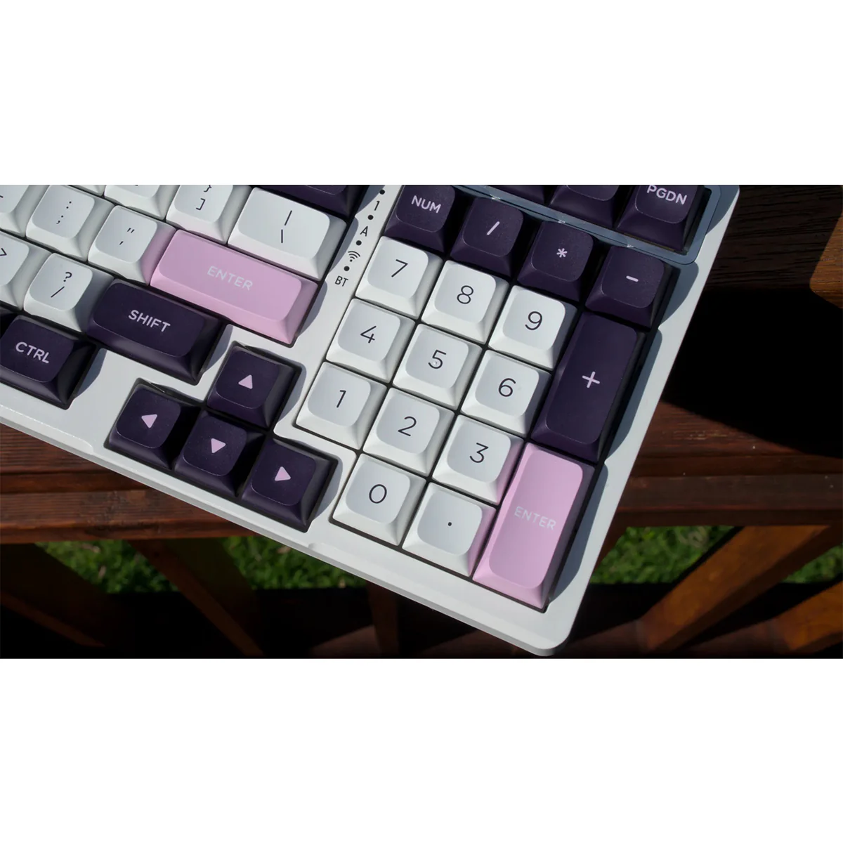 VGN V98 Pro V2 Wireless Gaming Mechanical Keyboard (Steam Wave Pro Switch) (Black Currant, Sea Salt) - Image 3