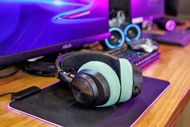 Wicked Cushions Arctis Nova Pro Wireless Earpads - WC FreeZe Cooling Gel (Snow Camo, Black, White, Black Camo, Red Camo, Speed Racer, Hex Red, 90s White, 90s Black, Navy Tiger, Mint, Red, Geo Grey, Gold Marble, Red Prism, Orange Prism, Cyan Prism) - Image 16