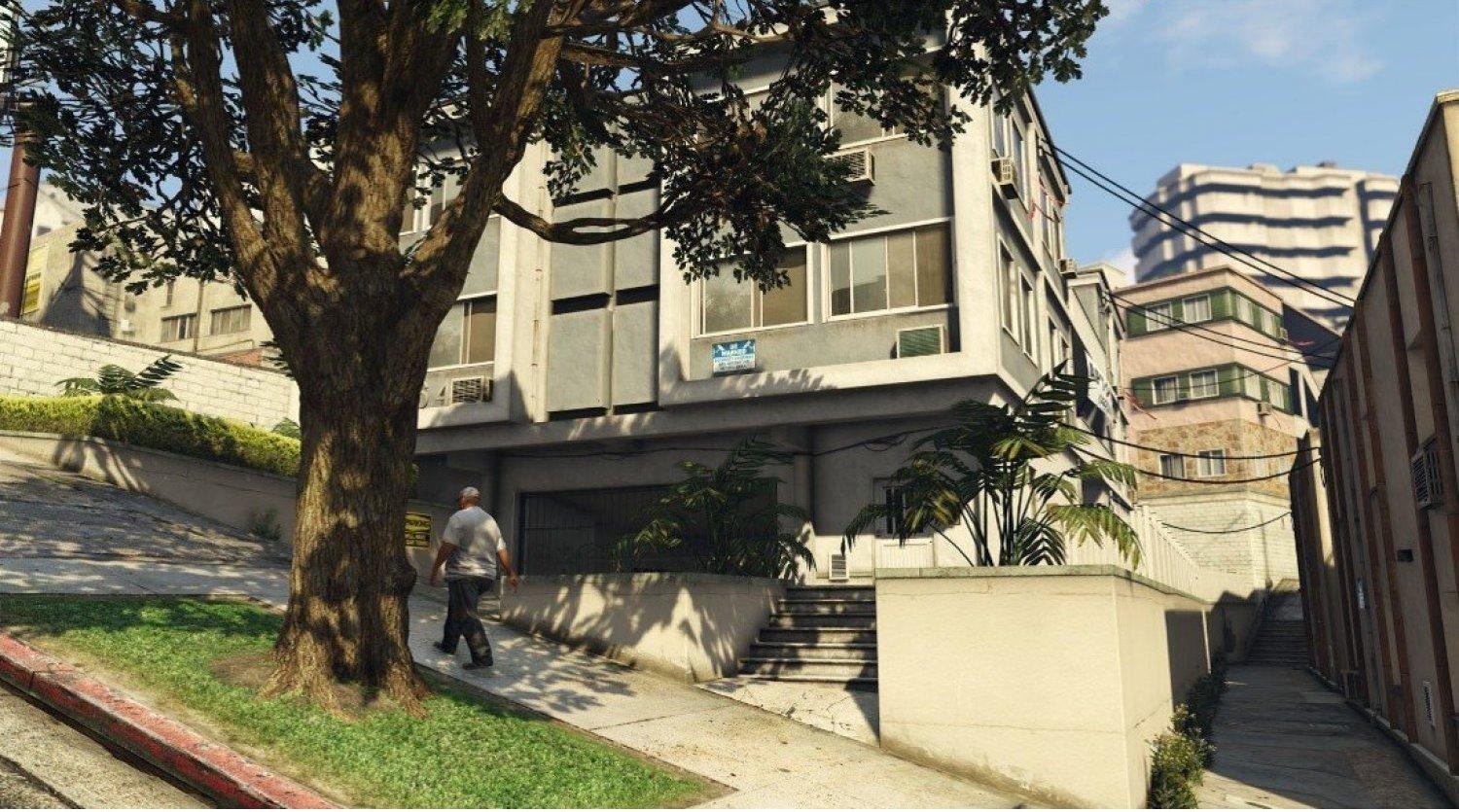 Xbox One GTA V Premium Online Edition (US) - Image 3